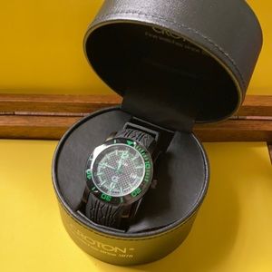 Croton self winding watch - men’s NWT